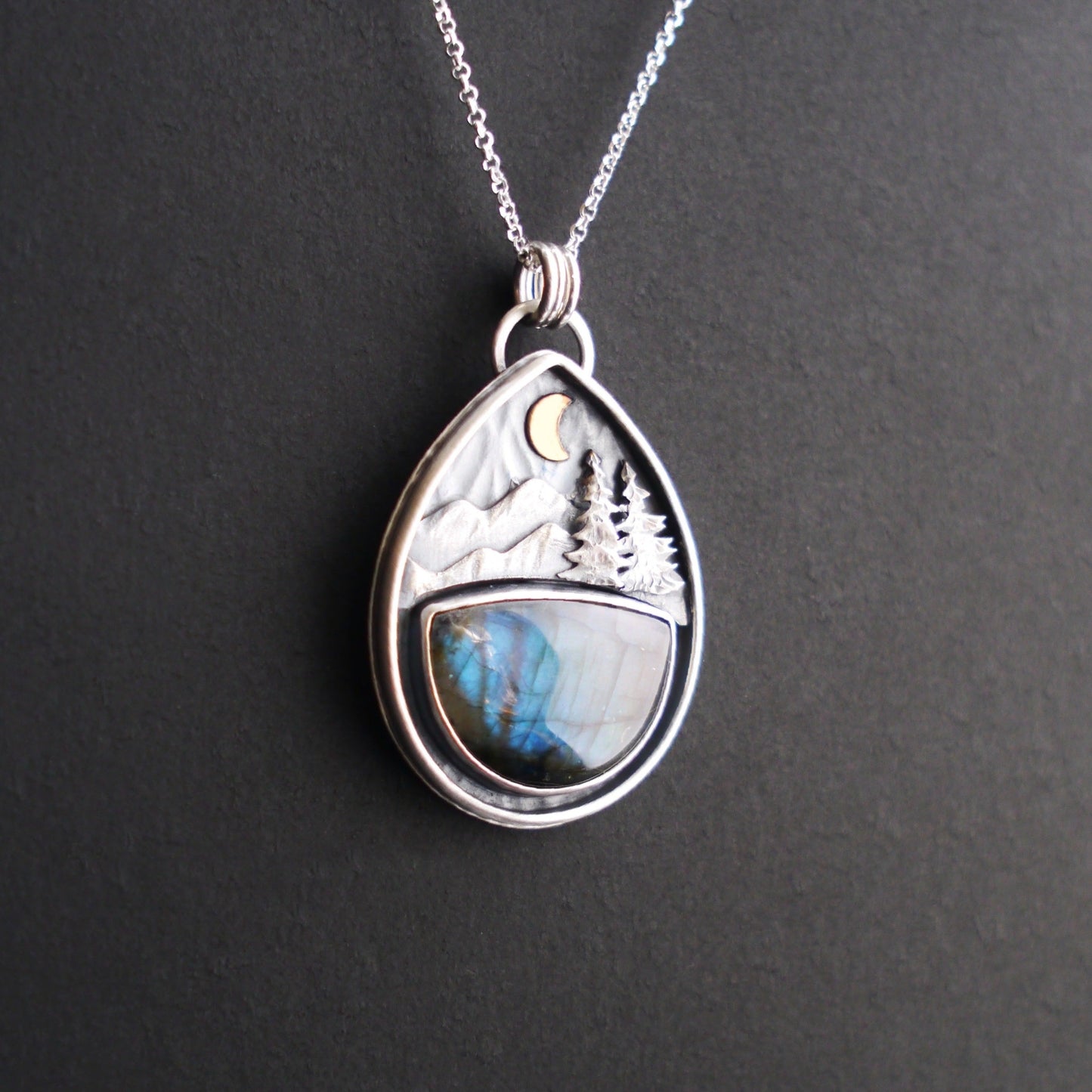 Labradorite Mountain Moonlight Pendant