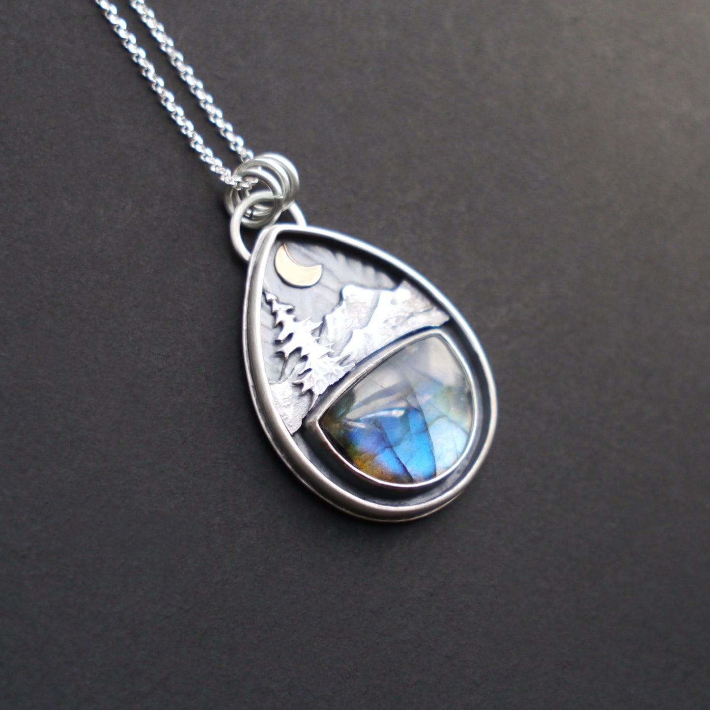 Labradorite Mountain Moonlight Pendant