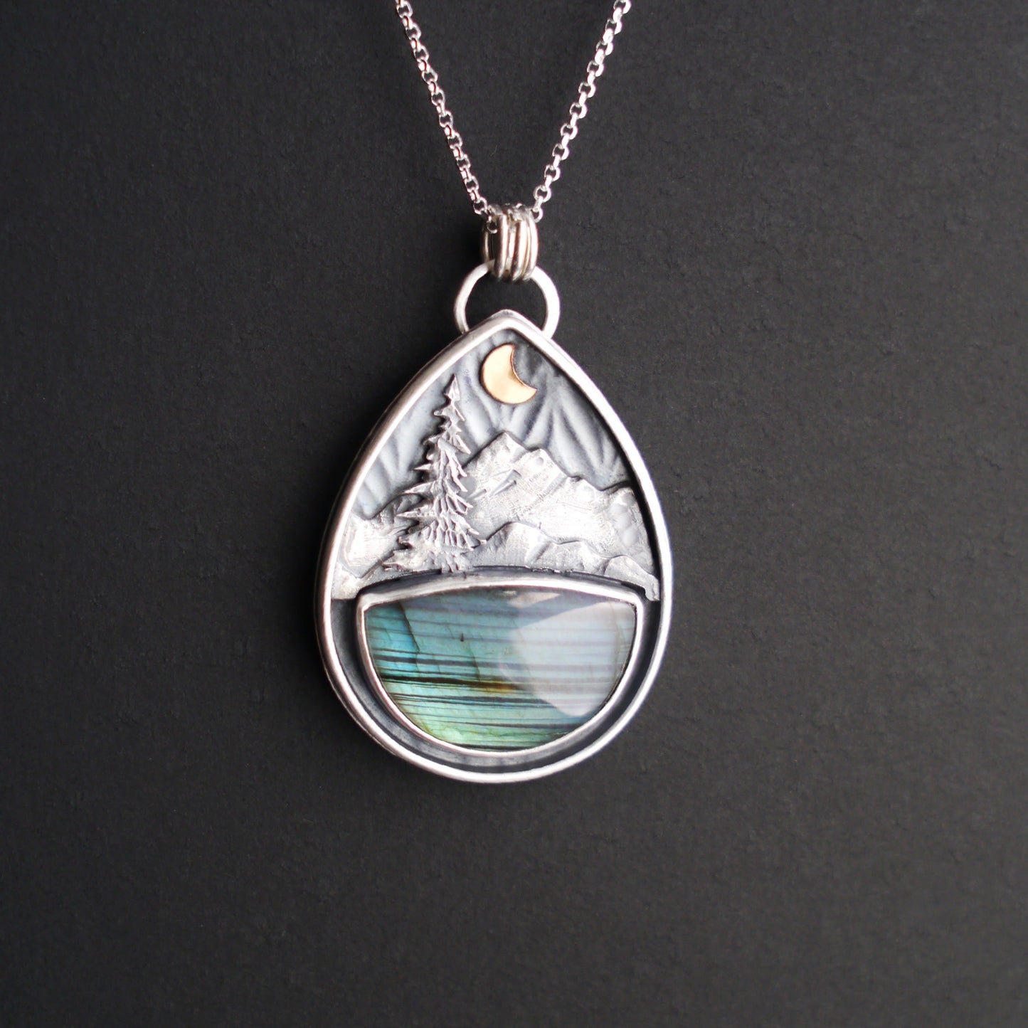 Labradorite Mountain Moonlight Pendant (9)