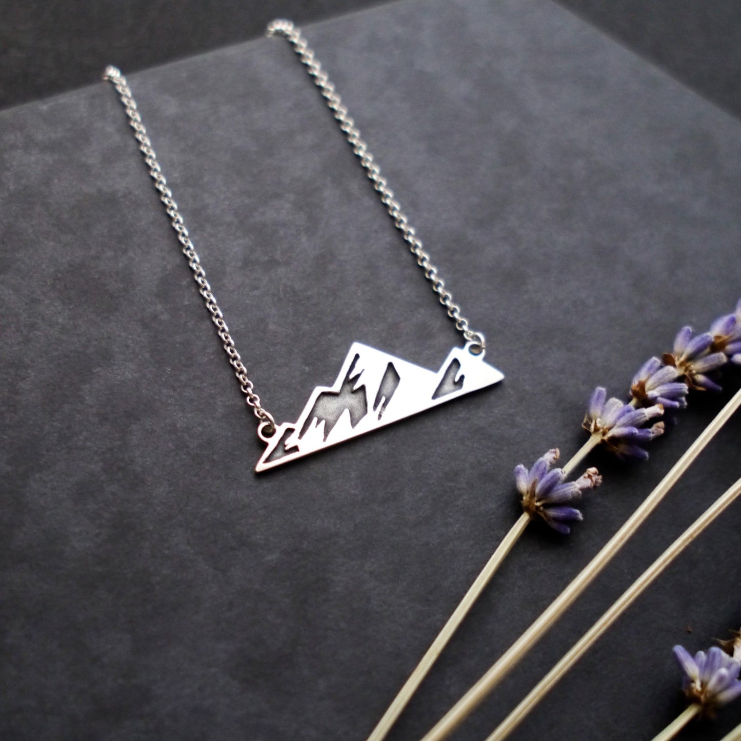 Ridgeline Bar Necklace