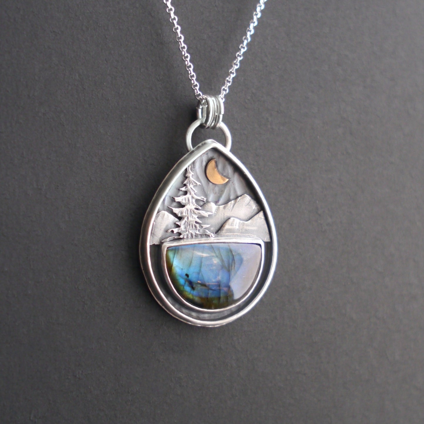 Labradorite Mountain Moonlight Pendant (8)