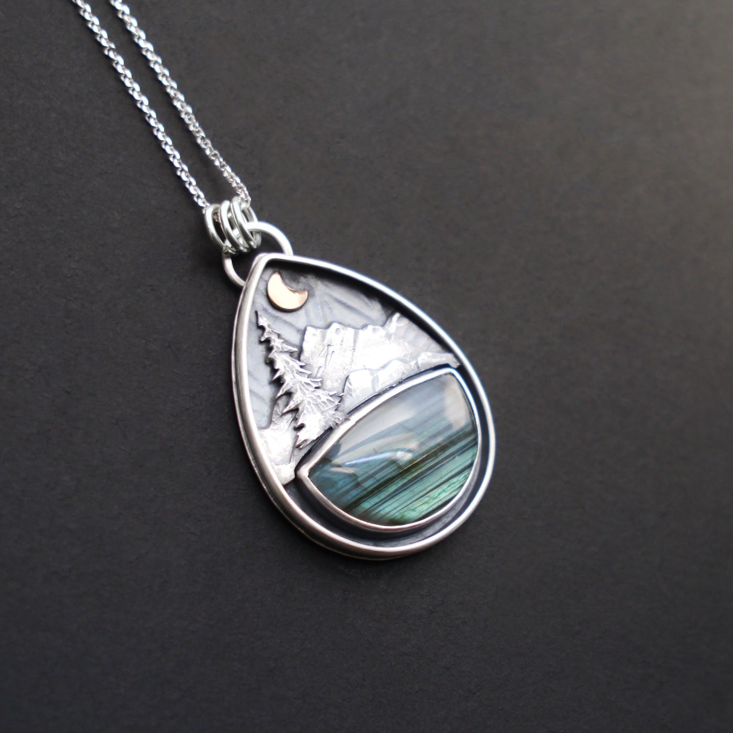 Labradorite Mountain Moonlight Pendant (9)