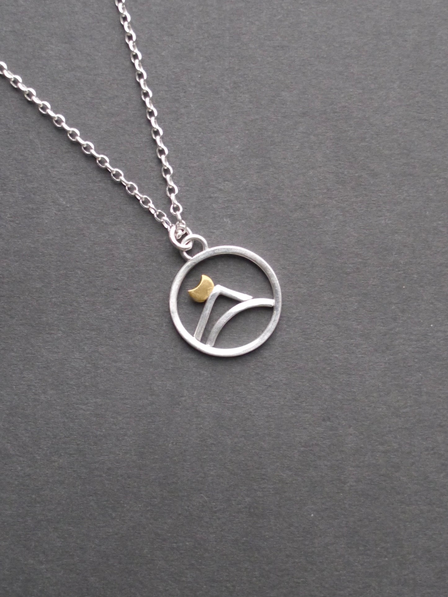 Minimalist Mountain Charm Pendant (3)