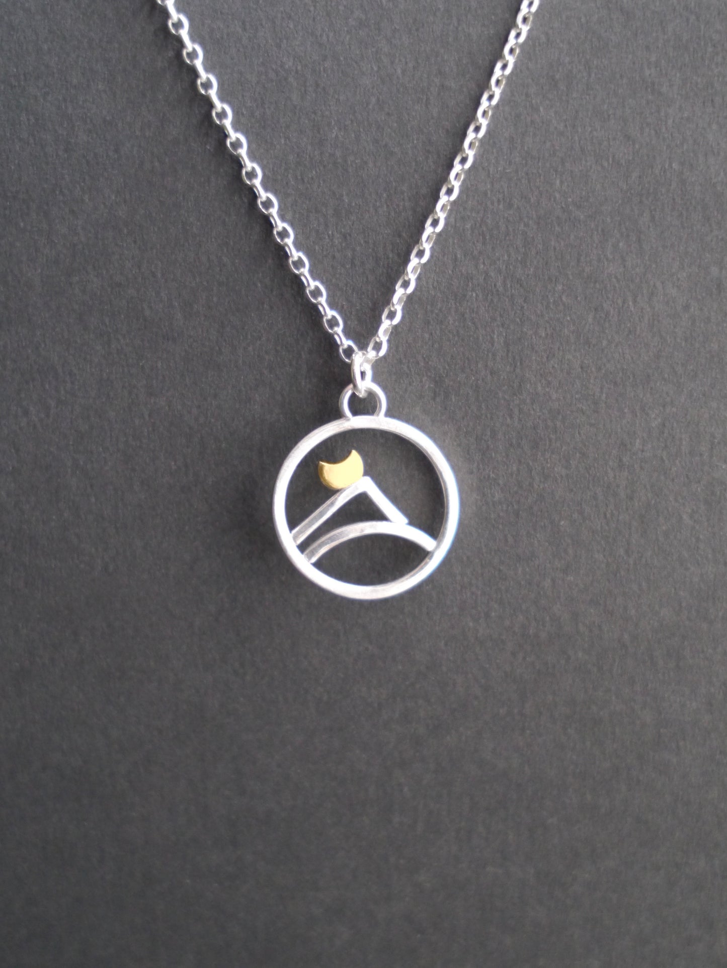 Minimalist Mountain Charm Pendant (3)