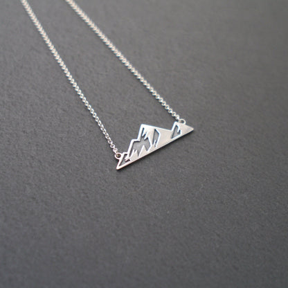 Ridgeline Bar Necklace