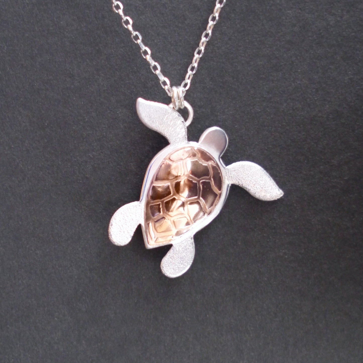 Coastal Treasures Sea Turtle Pendant (3)