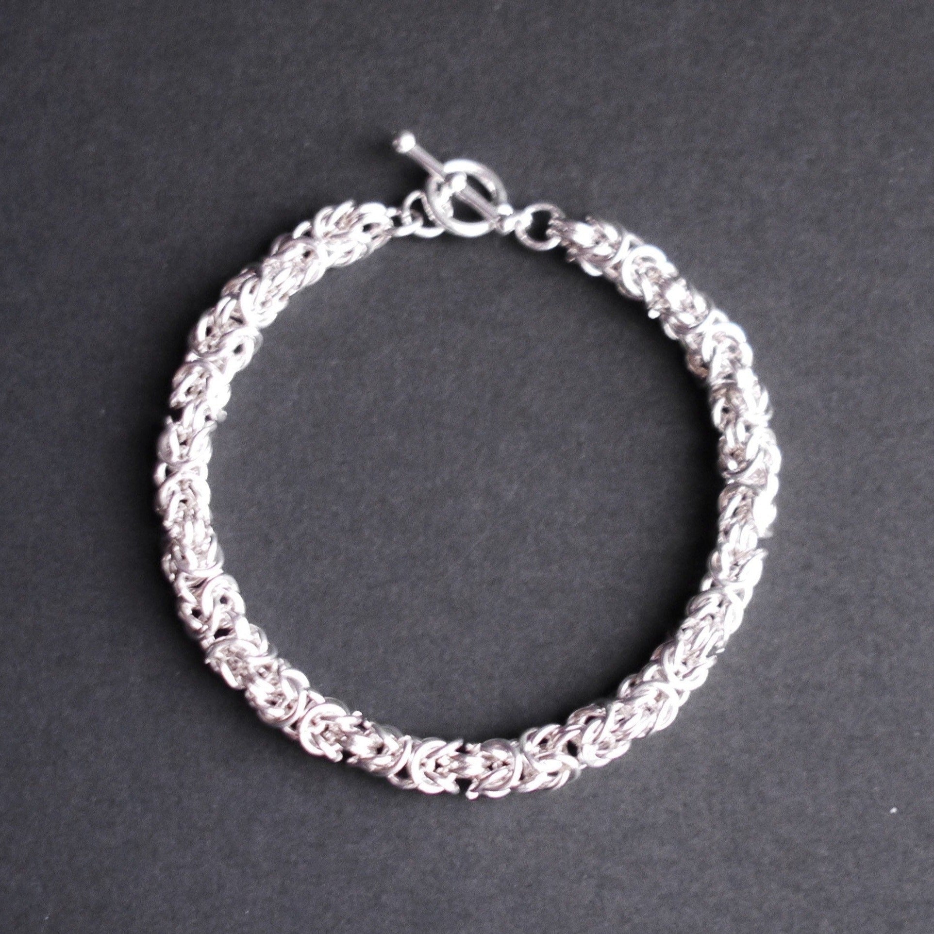 Handmade chainmaille bracelet in Turkish roundmaille, Silver fill & copper  + sterling silver toggle clasp, gift box included - Bracelets